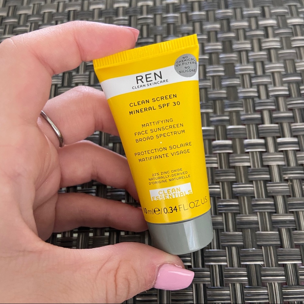 REN clean skincare clean screen sunscreen